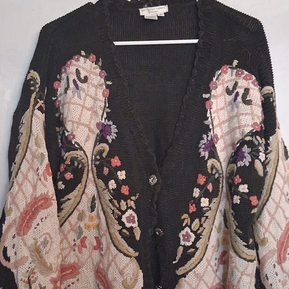 Jennifer Reed Sweater Medium - Picture 2 of 12